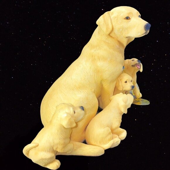 The Leonardo Collection Yellow Labrador Retriever Mother Puppies Statue 6”T 8”W - Picture 3 of 7
